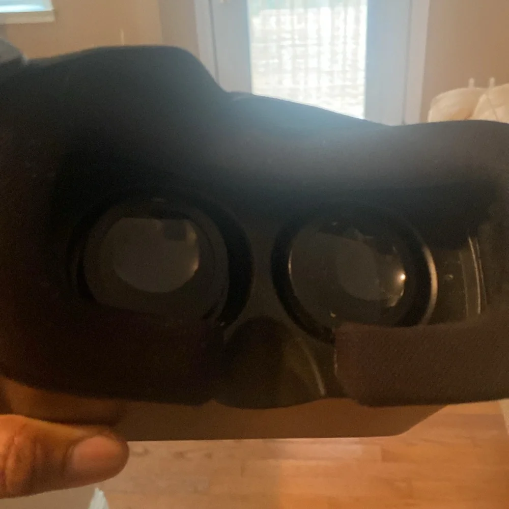 VR headset still working good